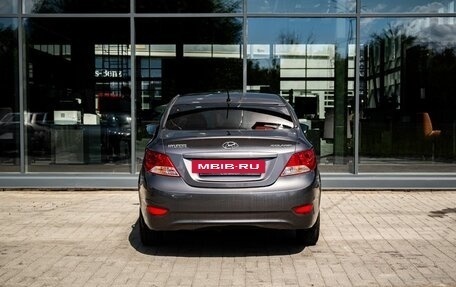 Hyundai Solaris II рестайлинг, 2011 год, 550 000 рублей, 4 фотография
