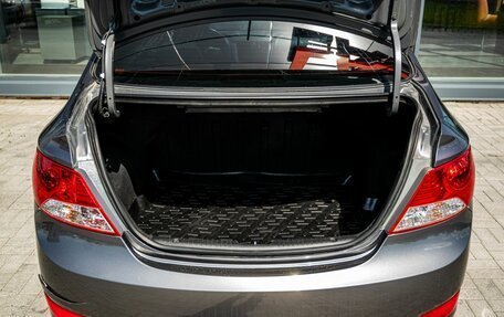 Hyundai Solaris II рестайлинг, 2011 год, 550 000 рублей, 22 фотография
