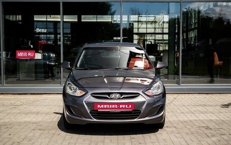 Hyundai Solaris II рестайлинг, 2011 год, 550 000 рублей, 3 фотография