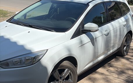 Ford Focus III, 2015 год, 1 300 000 рублей, 3 фотография