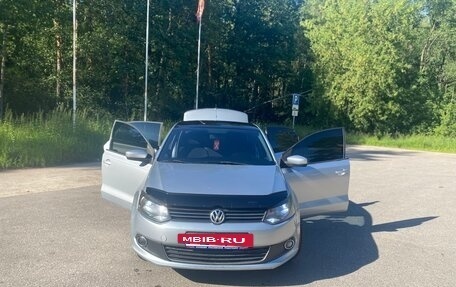 Volkswagen Polo VI (EU Market), 2011 год, 610 000 рублей, 3 фотография