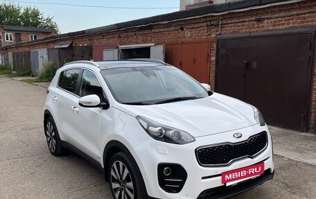 KIA Sportage IV рестайлинг, 2018 год, 2 420 000 рублей, 2 фотография