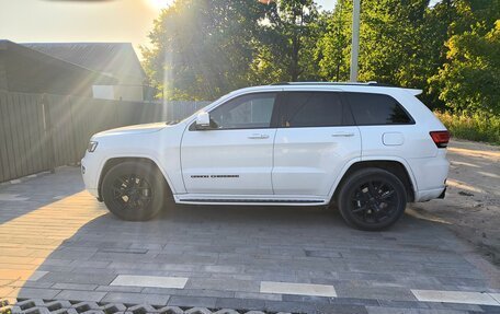 Jeep Grand Cherokee, 2018 год, 4 600 000 рублей, 4 фотография