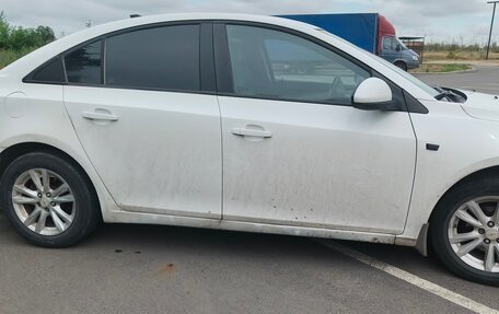 Chevrolet Cruze II, 2013 год, 750 000 рублей, 3 фотография