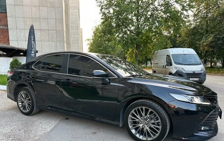 Toyota Camry, 2019 год, 2 650 000 рублей, 8 фотография