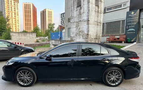 Toyota Camry, 2019 год, 2 650 000 рублей, 12 фотография