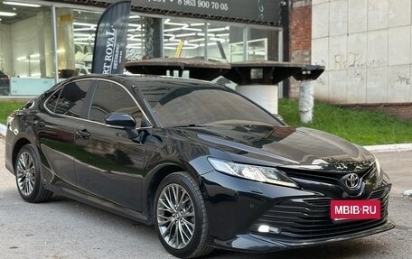 Toyota Camry, 2019 год, 2 650 000 рублей, 16 фотография
