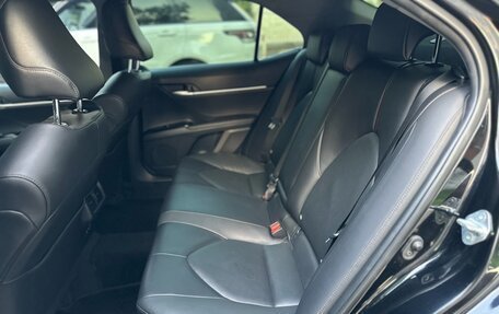 Toyota Camry, 2019 год, 2 650 000 рублей, 27 фотография