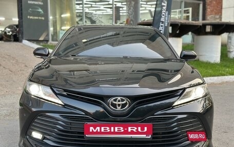 Toyota Camry, 2019 год, 2 650 000 рублей, 9 фотография