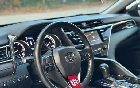Toyota Camry, 2019 год, 2 650 000 рублей, 20 фотография