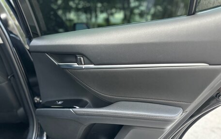 Toyota Camry, 2019 год, 2 650 000 рублей, 30 фотография