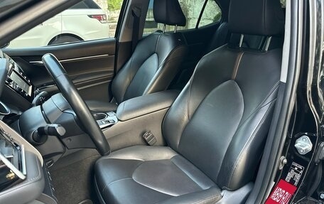Toyota Camry, 2019 год, 2 650 000 рублей, 22 фотография