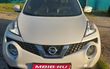 Nissan Juke II, 2017 год, 1 300 000 рублей, 2 фотография