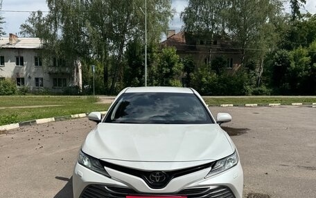 Toyota Camry, 2020 год, 3 250 000 рублей, 1 фотография
