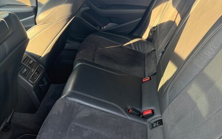 Audi A4, 2018 год, 3 050 000 рублей, 6 фотография