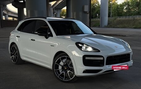 Porsche Cayenne III, 2020 год, 7 200 000 рублей, 2 фотография