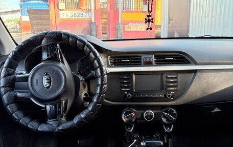 KIA Rio IV, 2019 год, 1 220 000 рублей, 10 фотография
