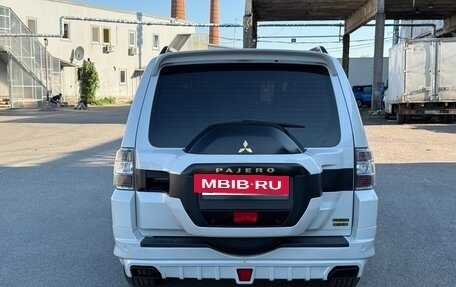 Mitsubishi Pajero IV, 2019 год, 3 990 000 рублей, 6 фотография