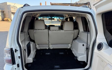 Mitsubishi Pajero IV, 2019 год, 3 990 000 рублей, 26 фотография