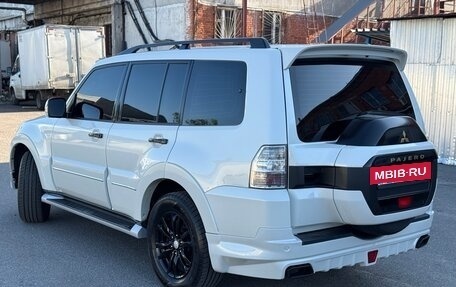 Mitsubishi Pajero IV, 2019 год, 3 990 000 рублей, 7 фотография