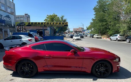 Ford Mustang VI рестайлинг, 2020 год, 2 990 000 рублей, 10 фотография