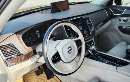 Volvo XC90 II рестайлинг, 2015 год, 2 750 000 рублей, 10 фотография