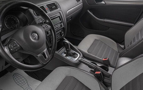 Volkswagen Jetta VI, 2011 год, 1 199 000 рублей, 8 фотография