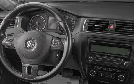Volkswagen Jetta VI, 2011 год, 1 199 000 рублей, 16 фотография