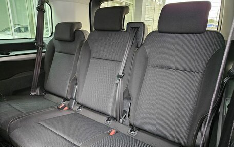 Peugeot Traveller I, 2020 год, 2 549 000 рублей, 12 фотография