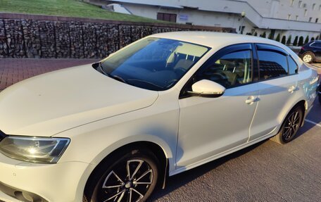 Volkswagen Jetta VI, 2013 год, 1 200 000 рублей, 4 фотография
