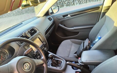 Volkswagen Jetta VI, 2013 год, 1 200 000 рублей, 7 фотография