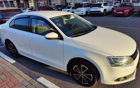 Volkswagen Jetta VI, 2013 год, 1 200 000 рублей, 3 фотография