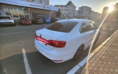 Volkswagen Jetta VI, 2013 год, 1 200 000 рублей, 11 фотография
