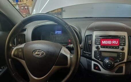 Hyundai i30 I, 2011 год, 960 000 рублей, 10 фотография