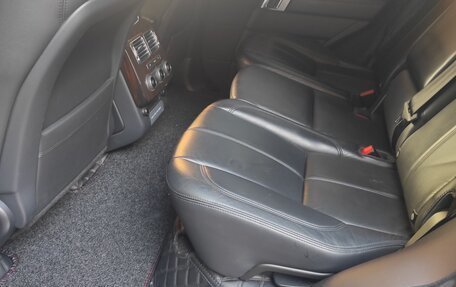 Land Rover Range Rover IV рестайлинг, 2017 год, 6 350 000 рублей, 7 фотография
