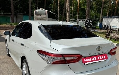 Toyota Camry, 2020 год, 3 250 000 рублей, 7 фотография