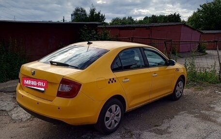 Skoda Rapid I, 2019 год, 700 000 рублей, 3 фотография