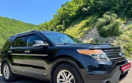 Ford Explorer VI, 2015 год, 2 200 000 рублей, 3 фотография