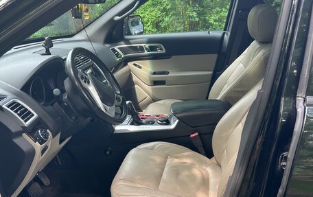Ford Explorer VI, 2015 год, 2 200 000 рублей, 19 фотография