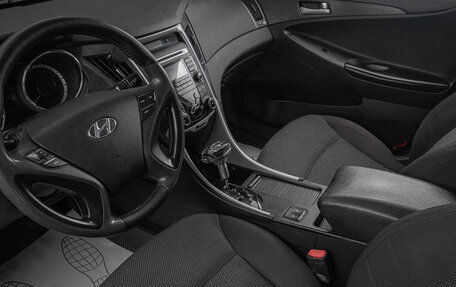 Hyundai Sonata VI, 2010 год, 999 000 рублей, 9 фотография