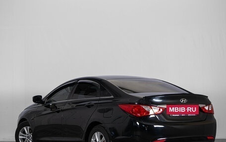 Hyundai Sonata VI, 2010 год, 999 000 рублей, 7 фотография
