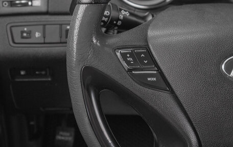 Hyundai Sonata VI, 2010 год, 999 000 рублей, 11 фотография