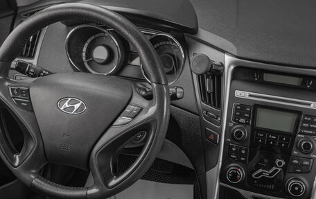 Hyundai Sonata VI, 2010 год, 999 000 рублей, 16 фотография