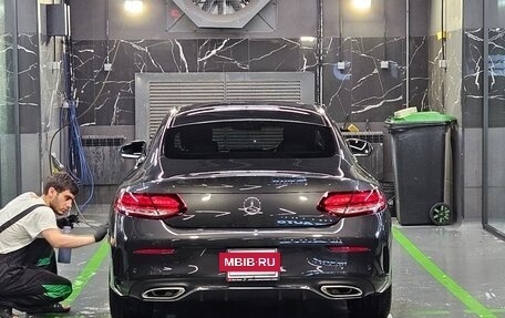 Mercedes-Benz C-Класс, 2018 год, 3 700 000 рублей, 5 фотография
