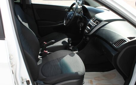 Hyundai Solaris II рестайлинг, 2016 год, 849 000 рублей, 17 фотография