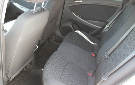 Hyundai Solaris II рестайлинг, 2016 год, 849 000 рублей, 22 фотография