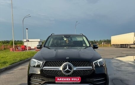 Mercedes-Benz GLE, 2018 год, 7 000 000 рублей, 1 фотография