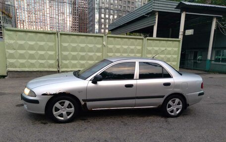 Mitsubishi Carisma I, 2003 год, 250 000 рублей, 6 фотография