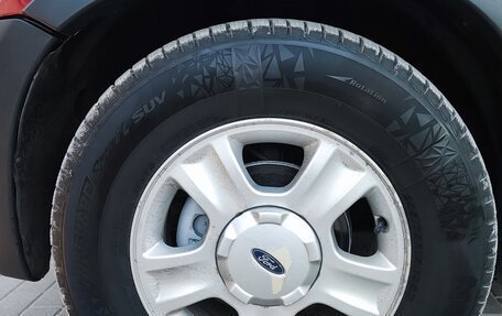 Ford Escape II, 2001 год, 590 000 рублей, 9 фотография