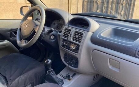 Renault Symbol I, 2005 год, 260 000 рублей, 2 фотография